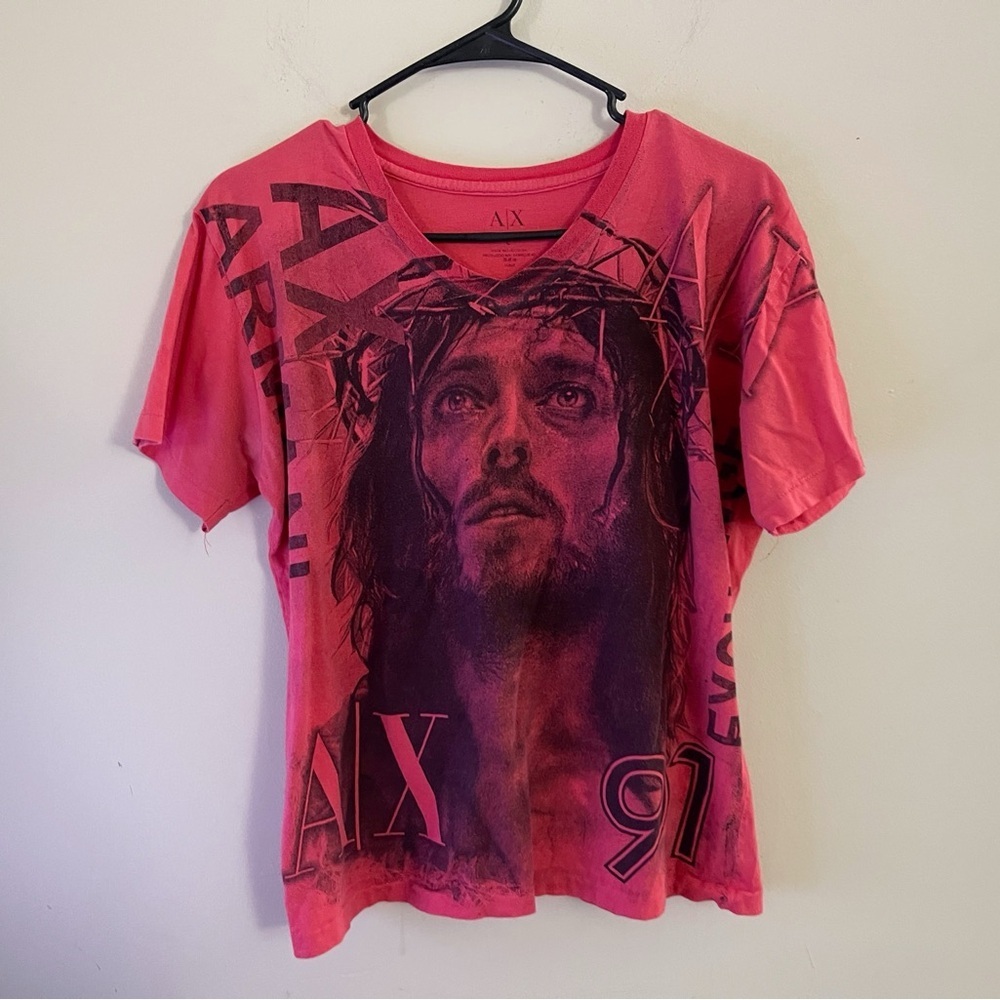 (sold) Men' Tee Shirt Vneck